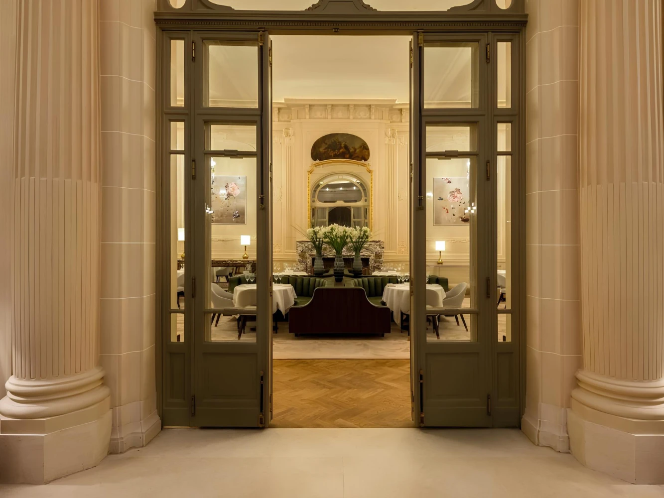 Le Corinthia Grand Hotel Astoria Brussels: onde a herança histórica encontra o design contemporâneo