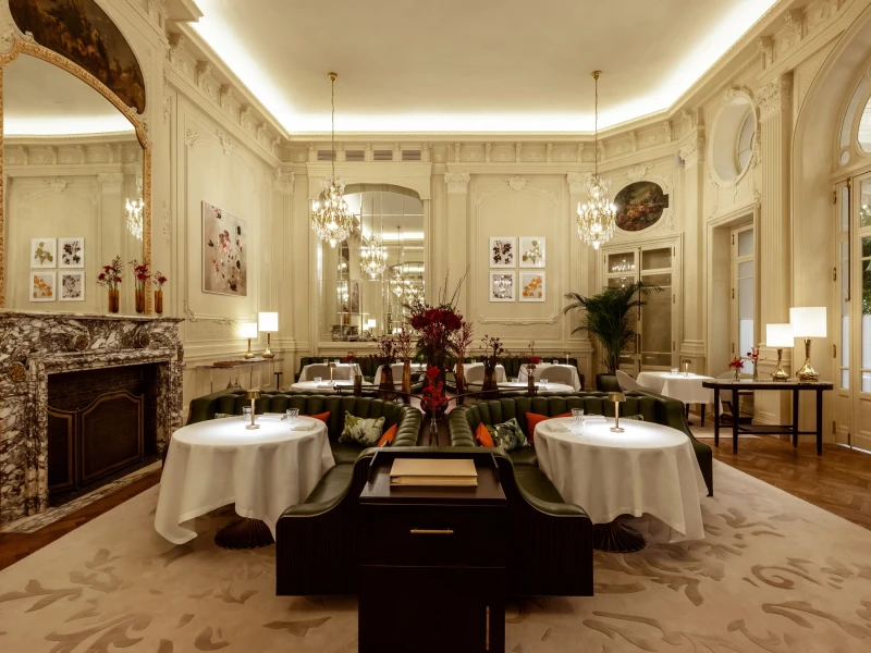 Le Corinthia Grand Hotel Astoria